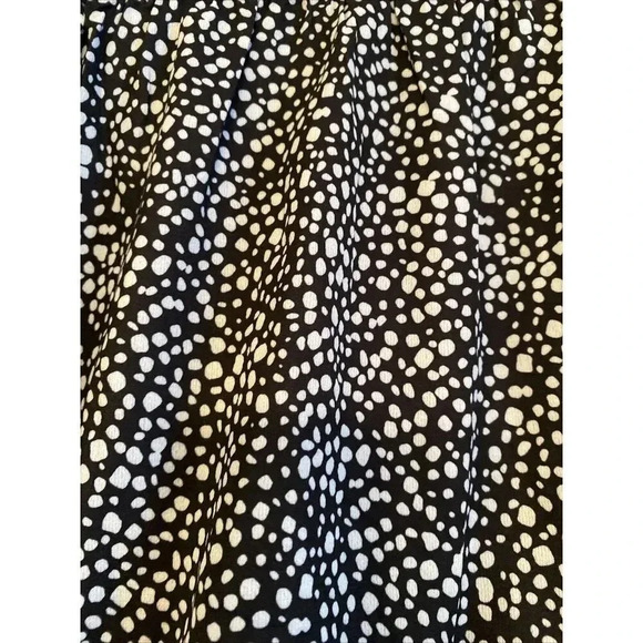 SHEIN Ruffled Mini Skater Skirt Women’s Size S Black White Swiftie - Picture 6 of 6